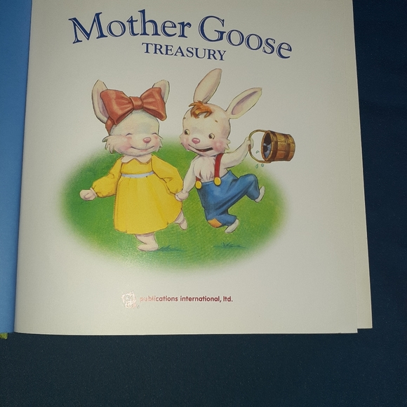 Book - Picture 7 of 8